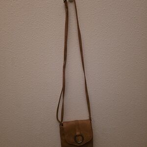 Chic Tan Crossbody Bag with Ring Accent